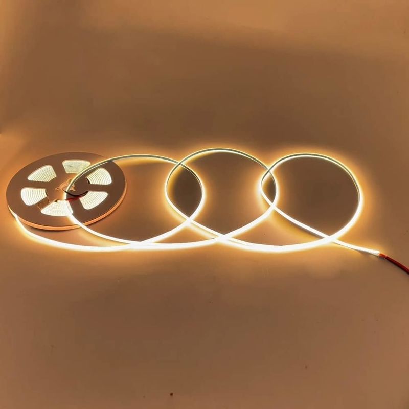 Супер узкий 3 мм ширина COB светодиодные светодиоды 400Leds / m Снижаемый 5m более длительный срок службы