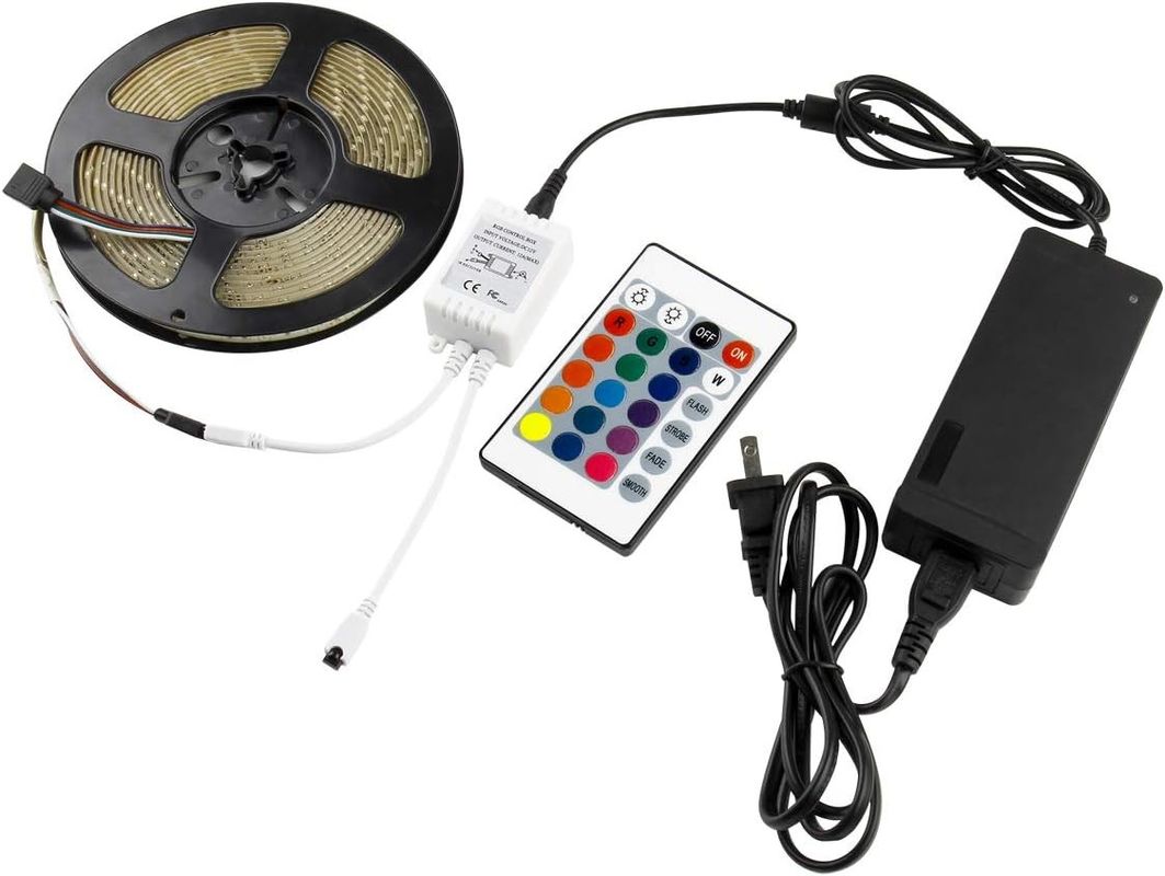 Смежаемая SMD Гибкая RGB светодиодная полоса 60leds / m DC12V Ввод для красочной атмосферы