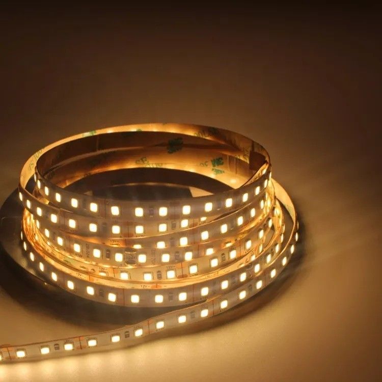 Оценка IP20 Ландшафтное освещение 5m 10m 12v 24v 220v Rgbw Cob Light Strip