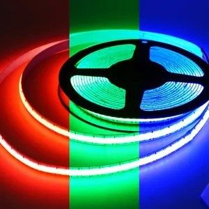 ЛЕД-линия COB с 60000 часами рабочего времени DC12V/24V CRI90 320LED/m 110lm/W